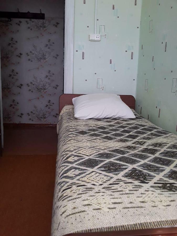 Zeleniy Dvorik Guest House New Athos Exterior foto